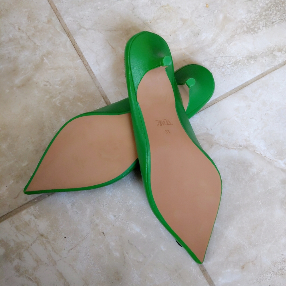 Rare! 🎉HP🎉 Zara Kelly Kermit Green Leather Pointy Toe Mules 38 39 - Picture 6 of 9